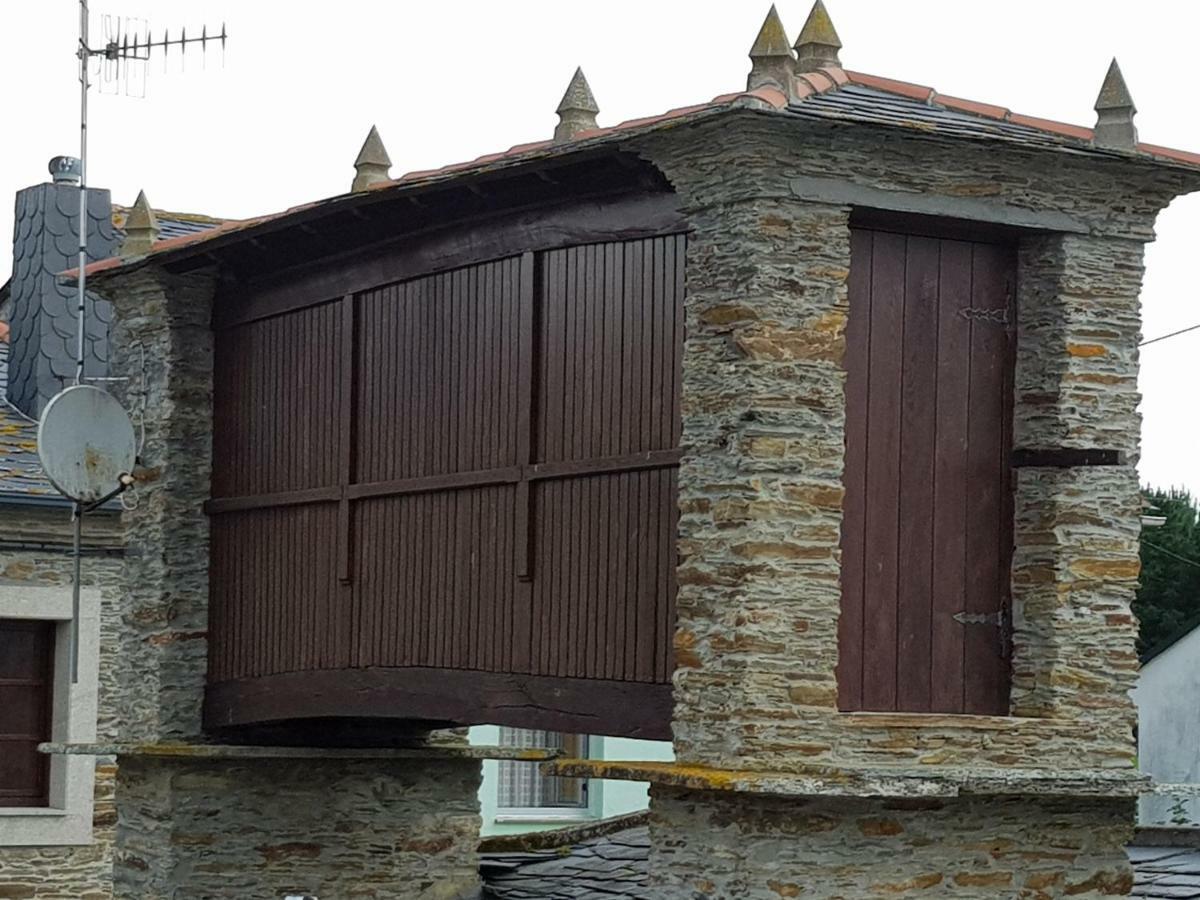 Casa Julia De Lozano Villa Rinlo Kültér fotó