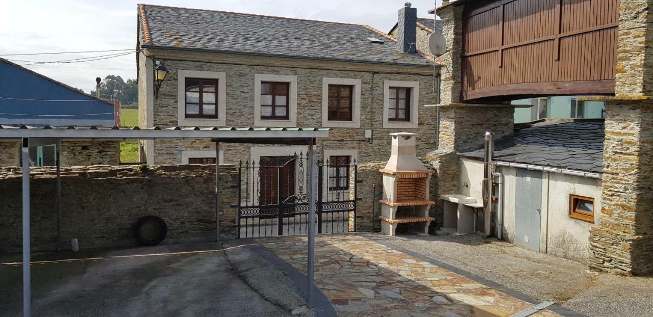 Casa Julia De Lozano Villa Rinlo Kültér fotó