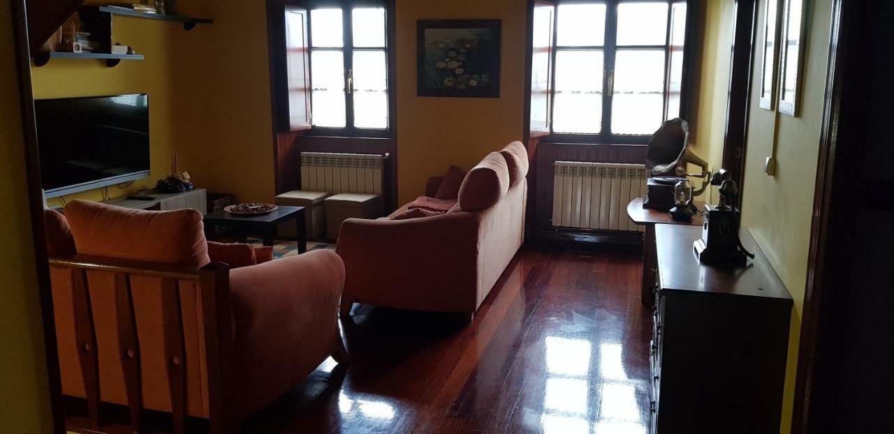Casa Julia De Lozano Villa Rinlo Kültér fotó